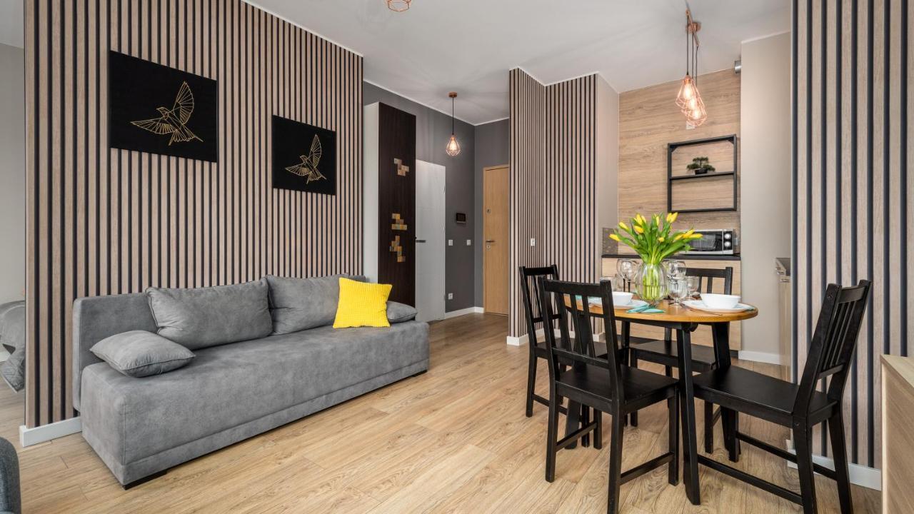 Apartamenty Sun & Snow 19 Dzielnica With Free Parking ワルシャワ エクステリア 写真