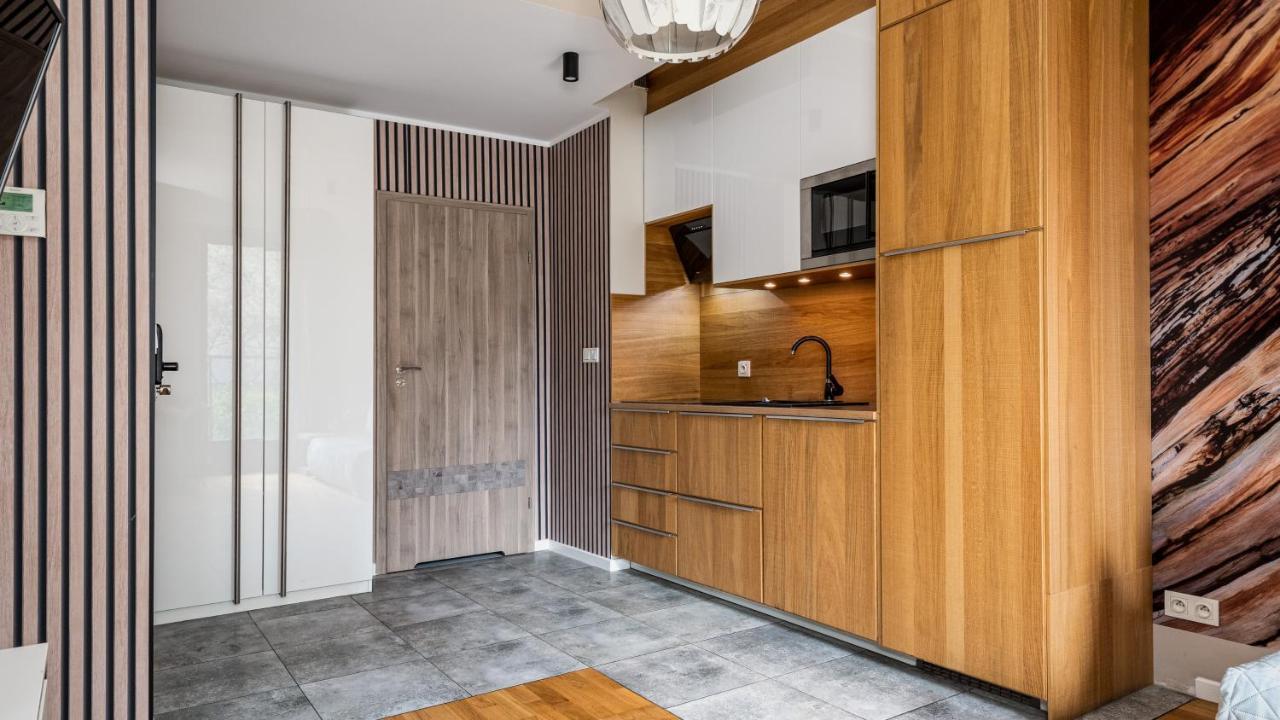 Apartamenty Sun & Snow 19 Dzielnica With Free Parking ワルシャワ エクステリア 写真